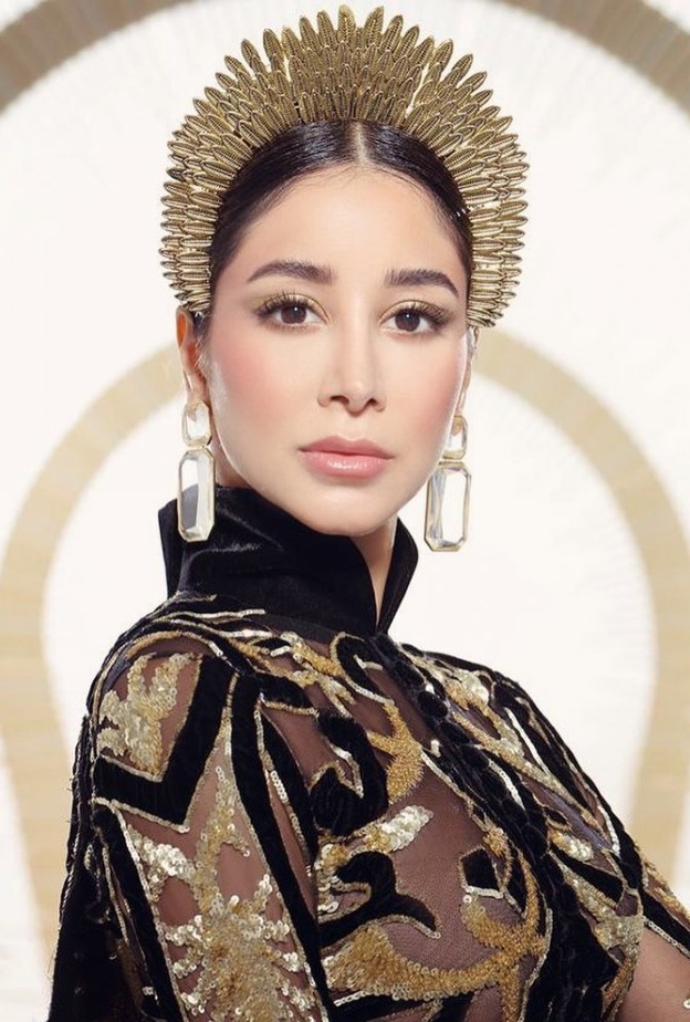 كيفية عمل مكياج برونزي وذهبي مستوحى من اسيل عمران