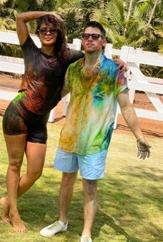 بريانكا تشوبرا ونيك جوناس ينشران صورة من عزلتهما الصحية الاختيارية