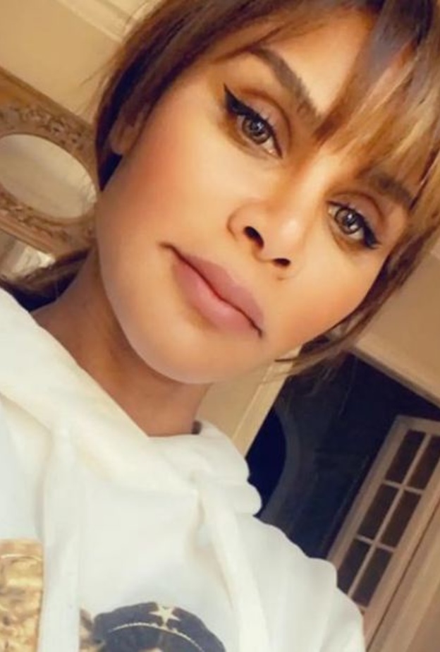 هند البحرينية تعلن شفائها من فيروس كورونا المستجد