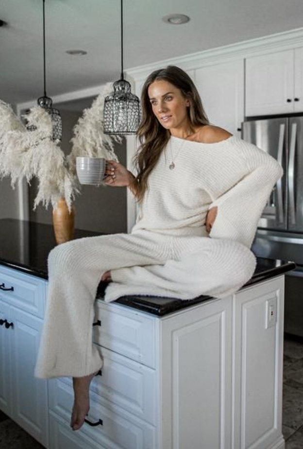  أزياء منزلية اوف سايز لفترة الحجر المنزلي