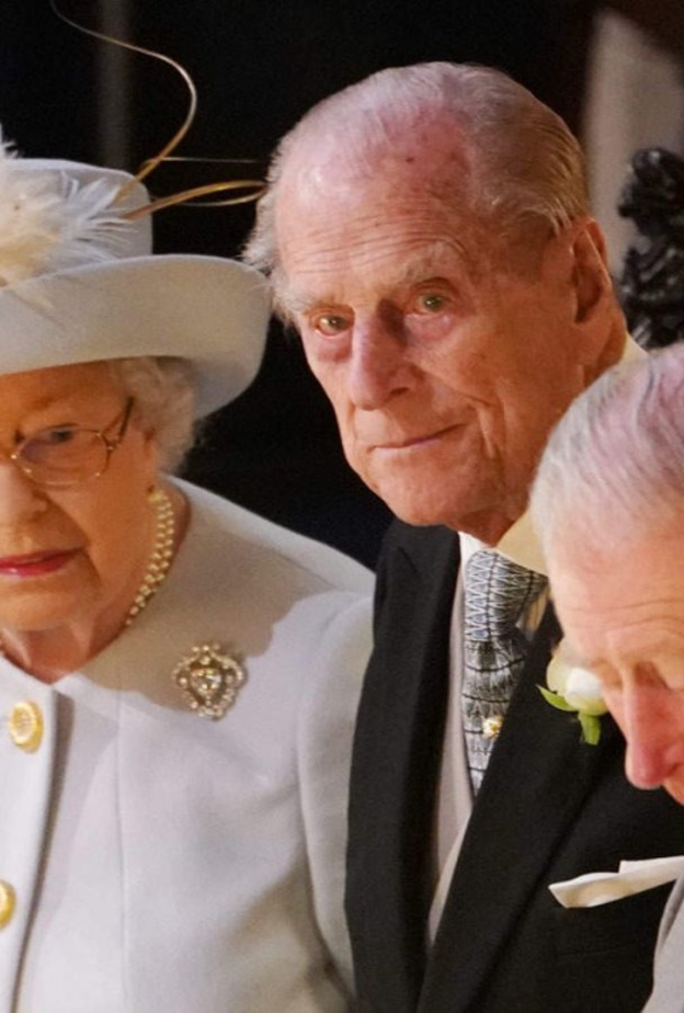 فيروس كورونا المستجد يهدد العائلات المالكة