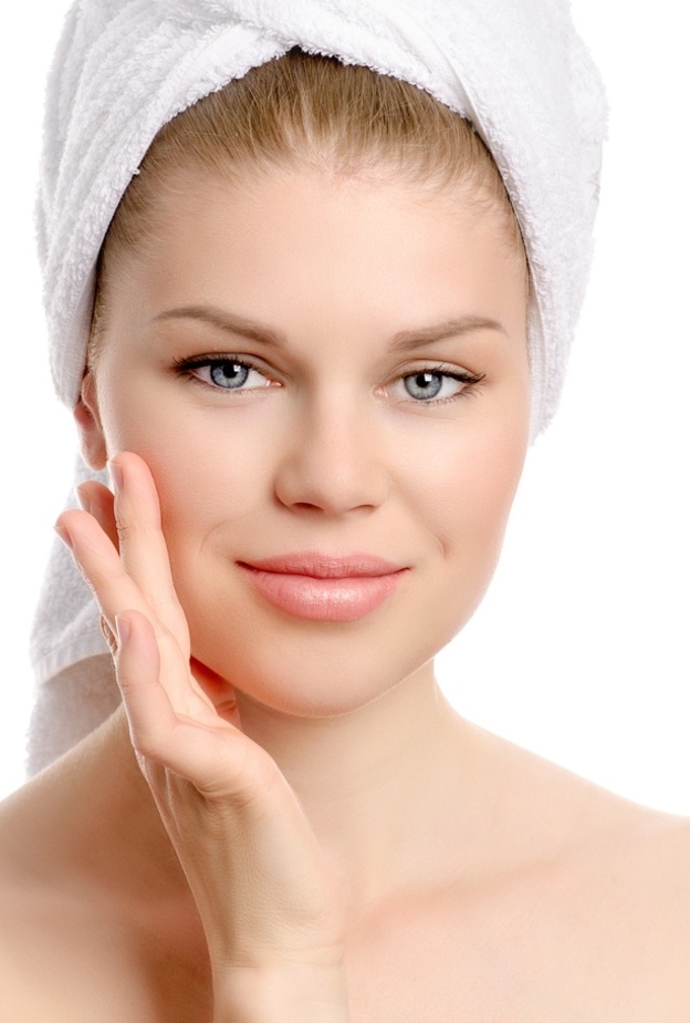 تنظيف البشرة بالبخار