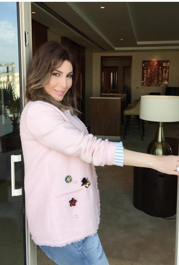 النجمة يارا