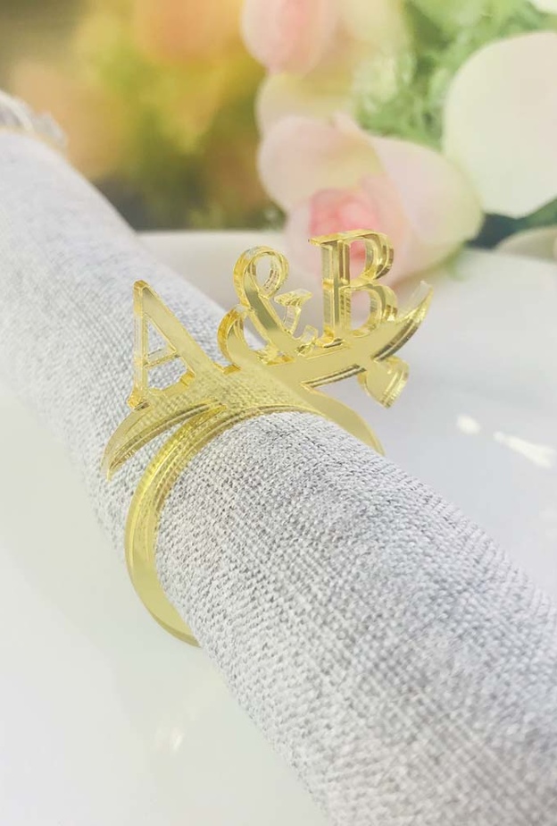 استوحي افكار لتزيين حلقات مناديل حفلات الزفاف