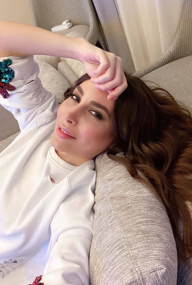 يارا في العزل المنزلي