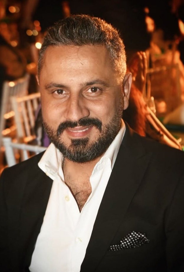 قيس شيخ نجيب