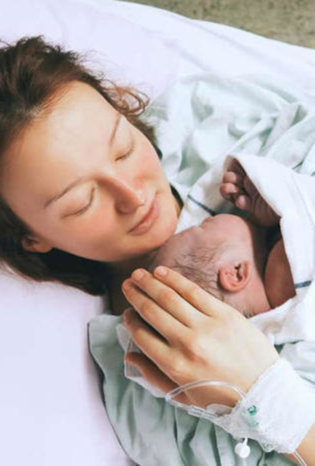 7  أسباب تدفعك للولادة في الشهر الثامن 