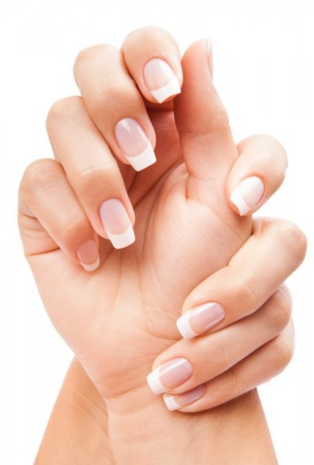 فوائد خلطات الليمون لتقوية الاظافر في الحجر المنزلي