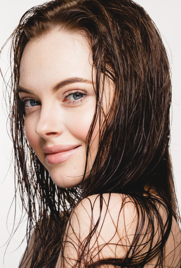  خل التفاح يعالج قشرة الرأس ويحد من تساقطه