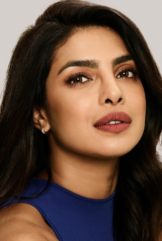 اسرار العناية بالبشرة اليومية مستوحاه من طريقة بريانكا شوبرا