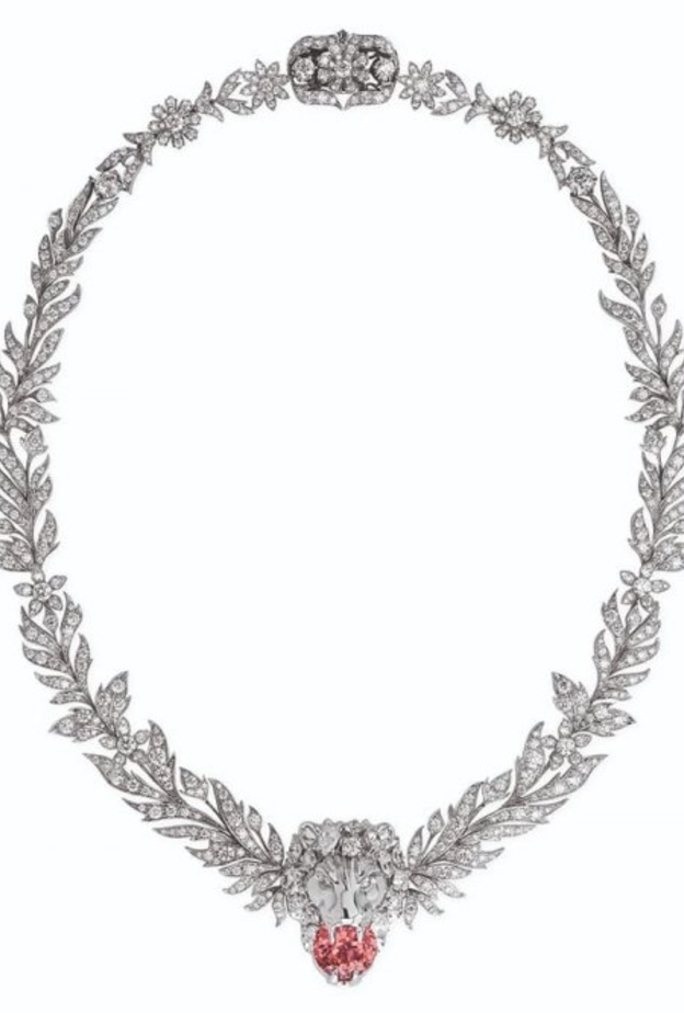  عقود الماس من غوتشي Gucci