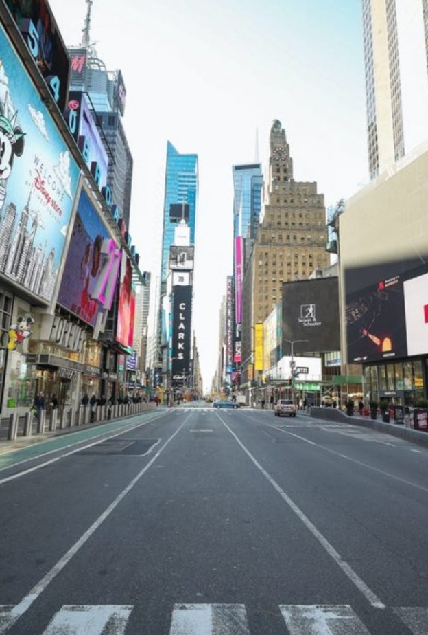 تايمز سكوير بعد تفشي فيروس كورونا