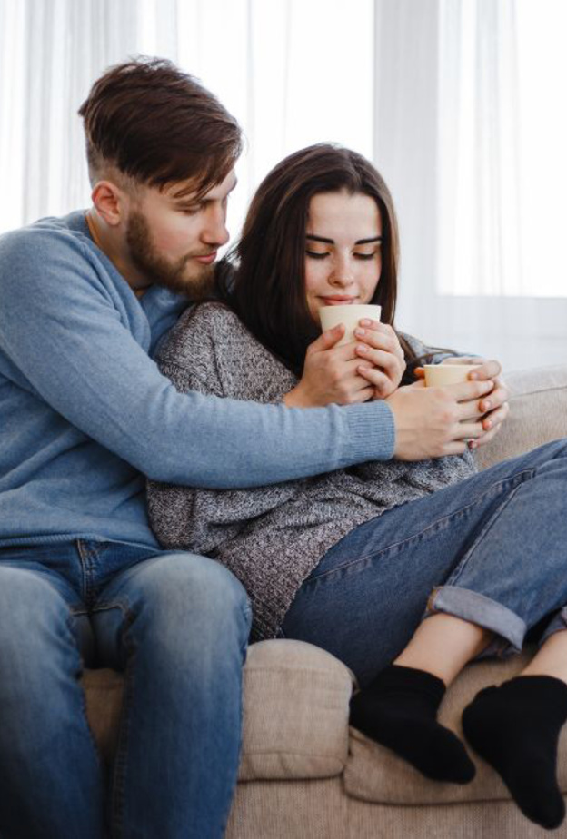 كيفية تعزيز الجانب النفسي للزوج والزوجة خلال فترة الحجر المنزلي