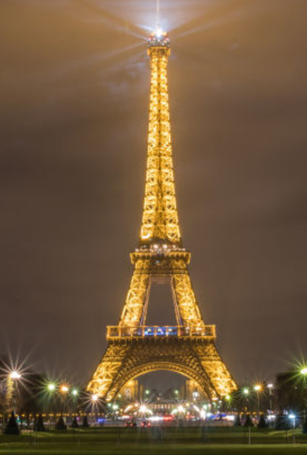  برج إيفل ليلا