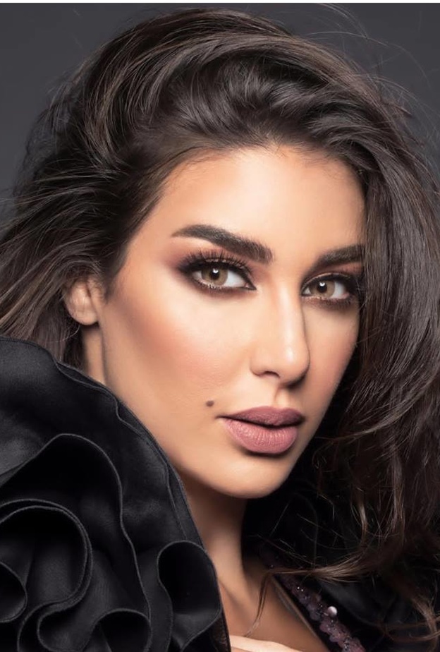 ياسمين صبري والشامة