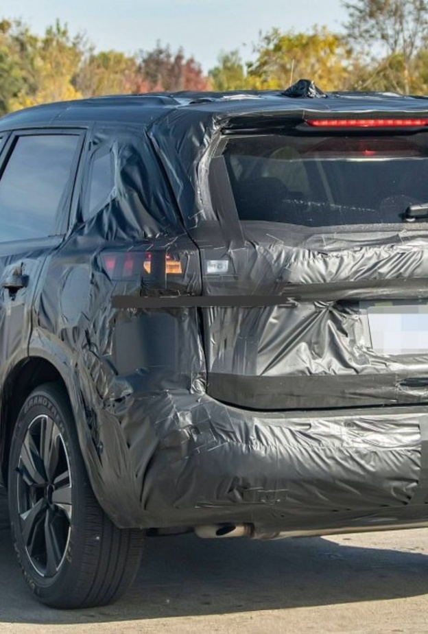 نيسان تكشف عن النموذج الجديد من X-Trail الجديدة قريبا