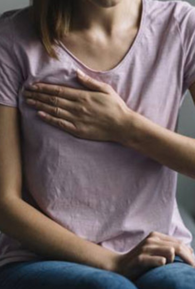 متلازمة القلب المنكسر تسبب آلام الصدر