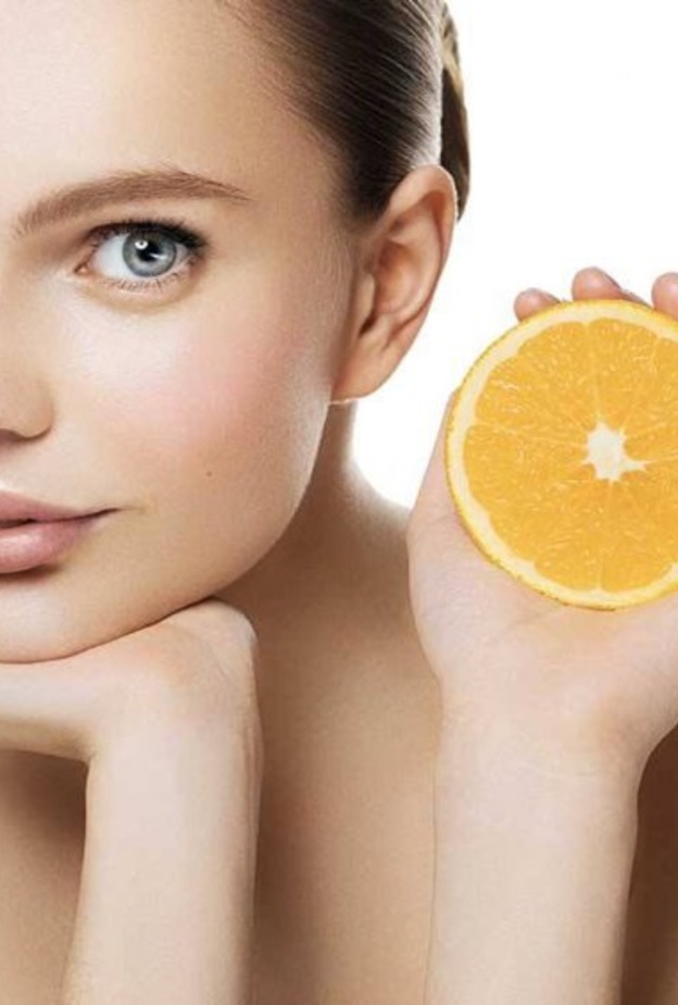 فوائد فيتامين سي للبشرة خلال أيام فيروس كورونا