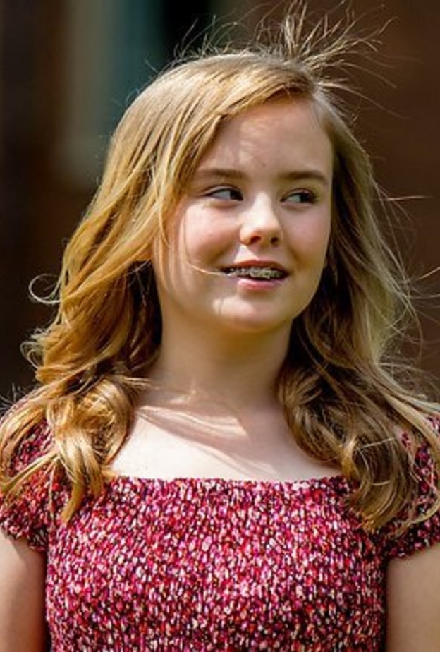 الأميرة أريان تحتفل بعيد ميلادها الثالث عشر