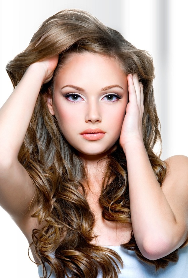 العناية بشعرك في الحجر المنزلي