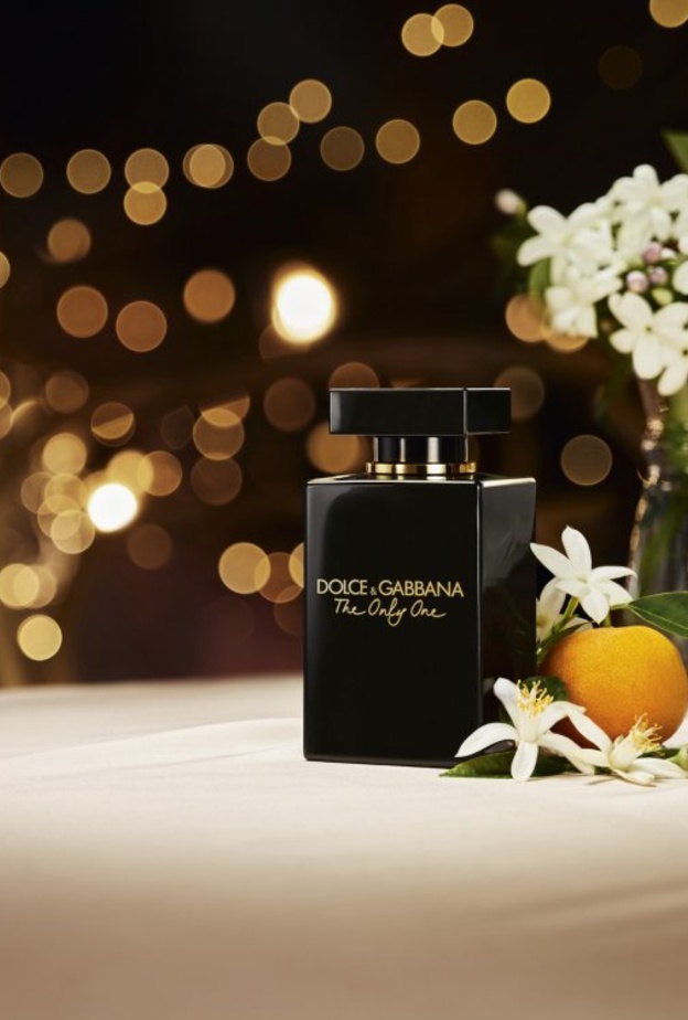 نفحات مفعمة بالأنوثة في عطر Dolce&Gabbana الجديد