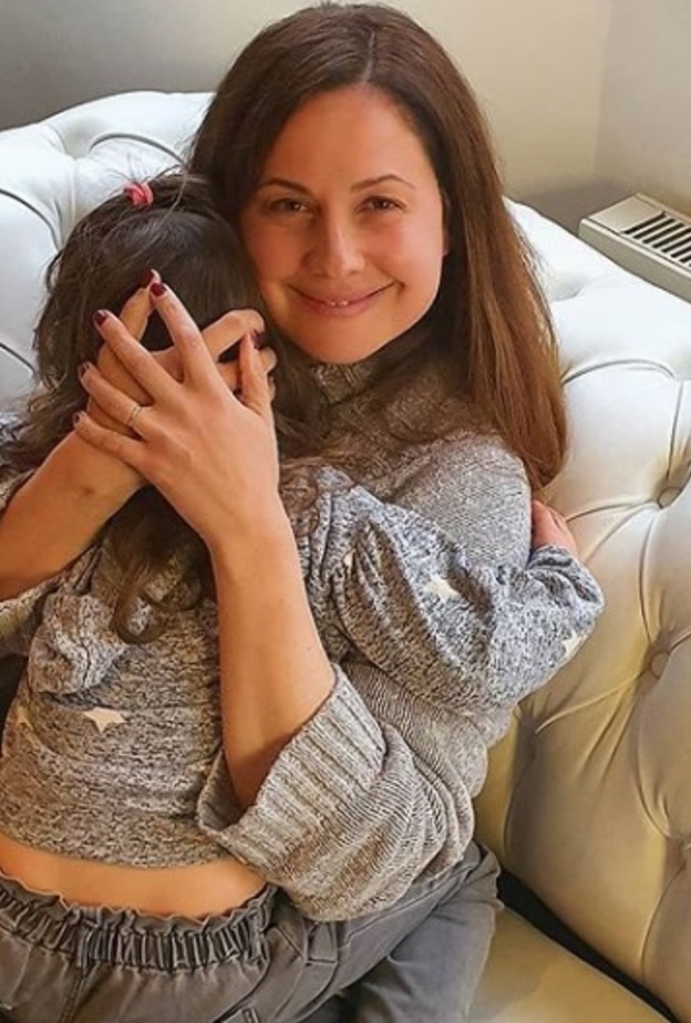  ريّا أبي راشد مع ابنتها لولا