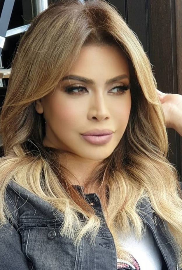 نوال الزغبي بإطلالة ناعمة