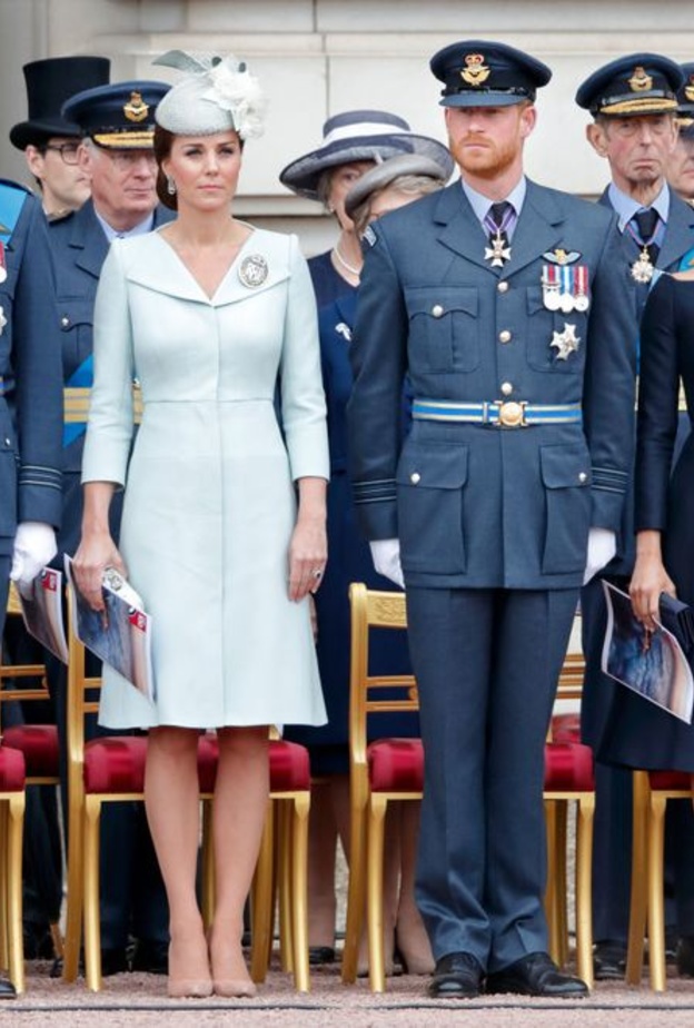 من الأكثر ثراء.. الأمير ويليام أم الأمير هاري؟