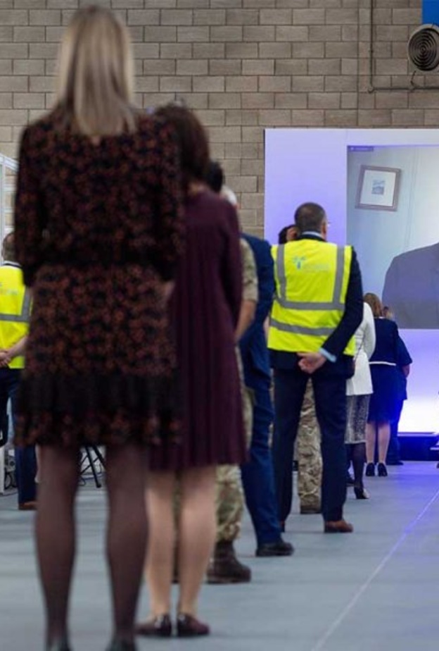 دوق كمبريدج يفتتح مستشفى جديد عن بعد باستخدام خاصية مكالمات الفيديو