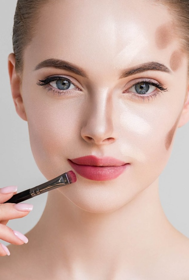 كيفية تعلم تطبيق المكياج في المنزل اثناء الحجر المنزل