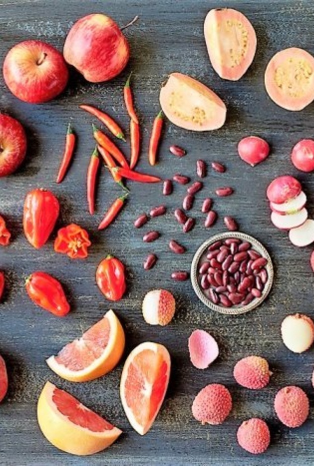 الأطعمة الحمراء تعزز مناعة الجسم ضد كورونا