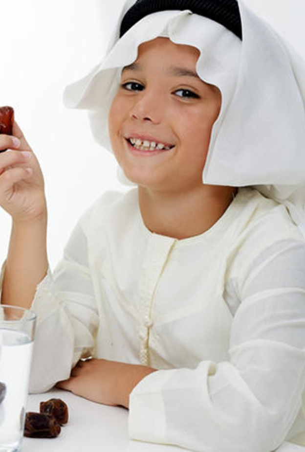 خطوات هامة على الأم إتخاذها قبل تعويد الطفل على الصيام