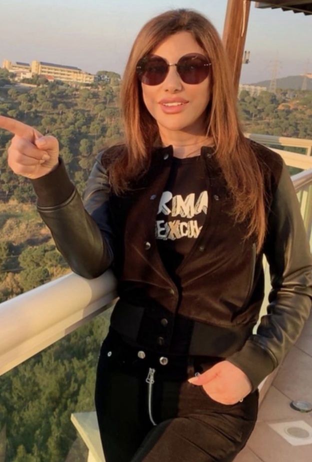 نجوى كرم تستمتع بأجواء الطبيعة خلال فترة الحجر الصحي