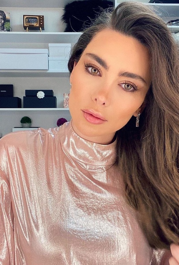 مكياج طبيعي للعروس من ستيفاني صليبا في فترة الحجر المنزلي