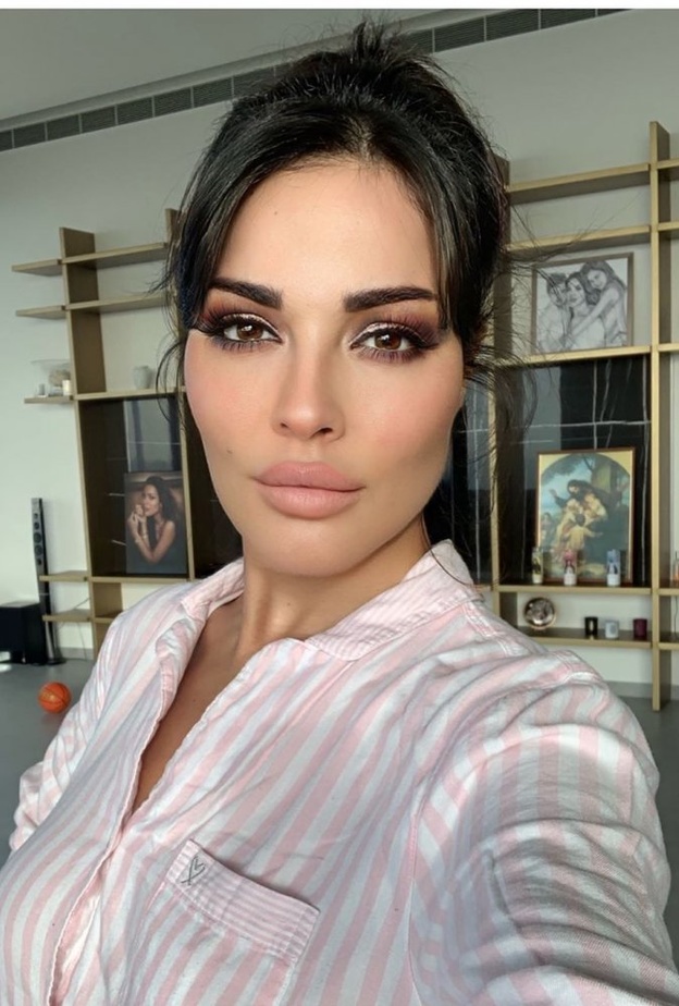 مكياج النجمات في الحجر المنزلي من الاجمل