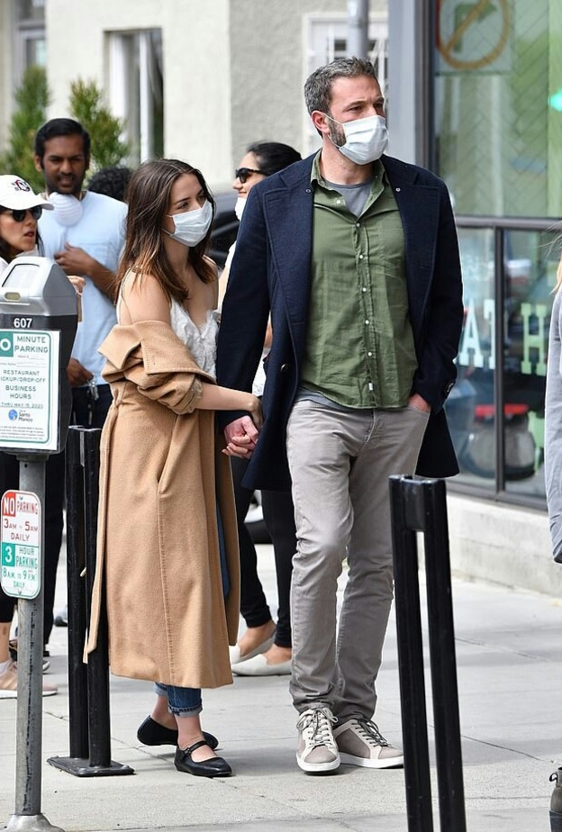 بن أفليك و أنا دي أرماس 