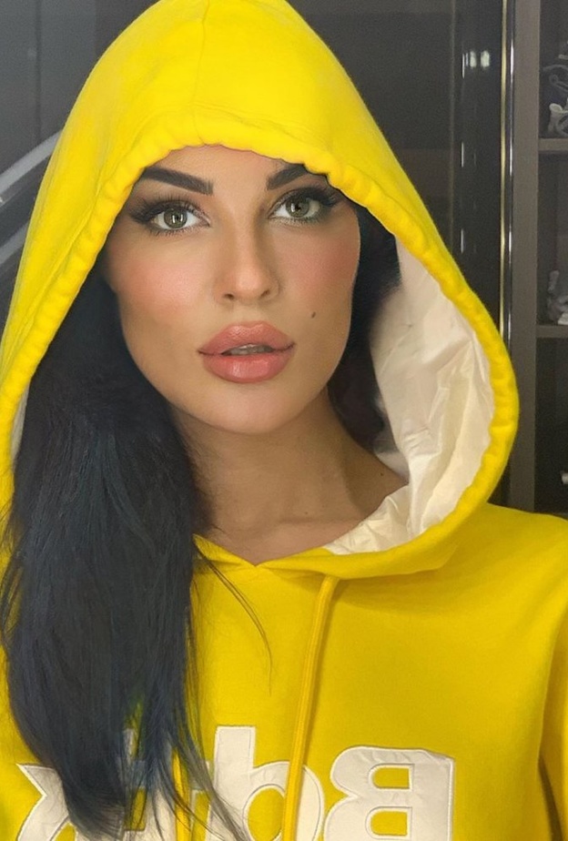 نادين نسيب نجيم