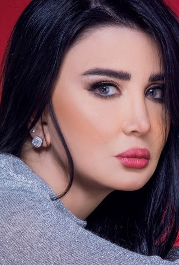 جيهان عبد العظيم 