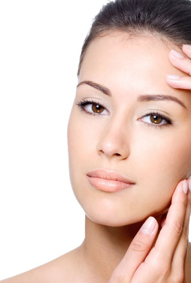 الحليب يساعد على تنظيف بشرتك اثناء الحجر المنزلي كونه منظف فعال