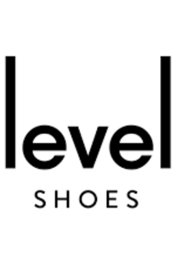 أحذية من علامة Andrea Wazen