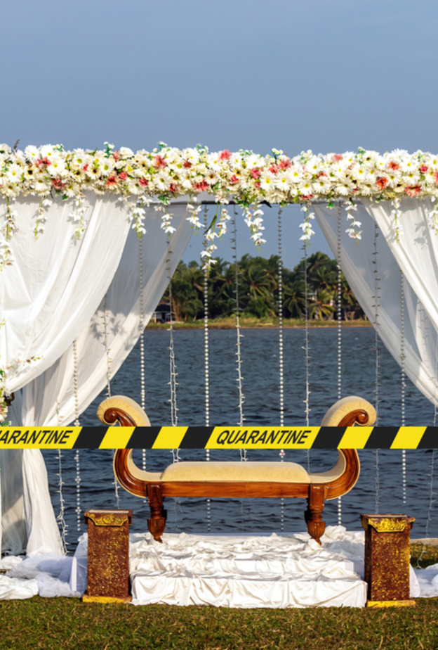 من المقرر أن ينظم العروسان حفل زفاف ثاني بعد انتهاء كورونا 