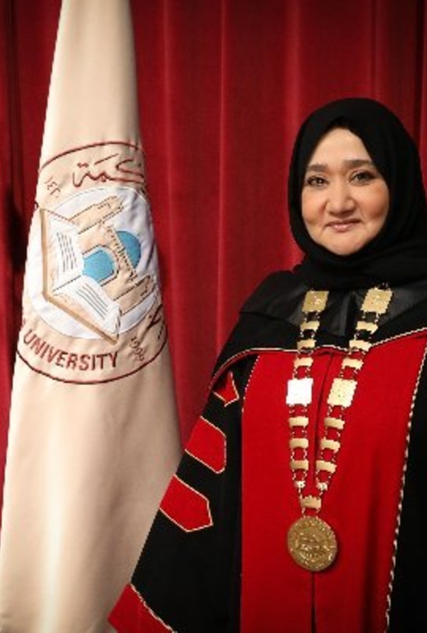 الدكتورة سهير القرشي 