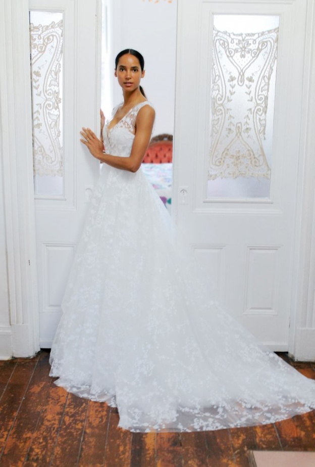 فستان منفوش من amsale