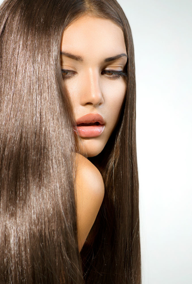 تجنبي الإستحمام بالماء الساخن لصحة شعرك