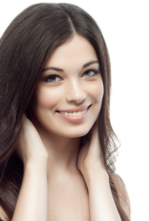 طرق استخدام الاعشاب للعناية بالشعر في رمضان والحجر المنزلي