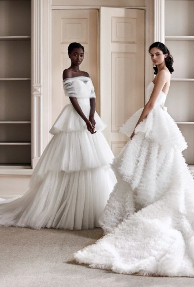 فساتين كشكش من viktor&rolf