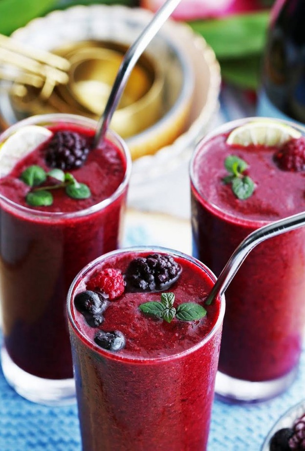 10 عصائر طبيعية مفيدة لصحتك في رمضان لا تفوتها