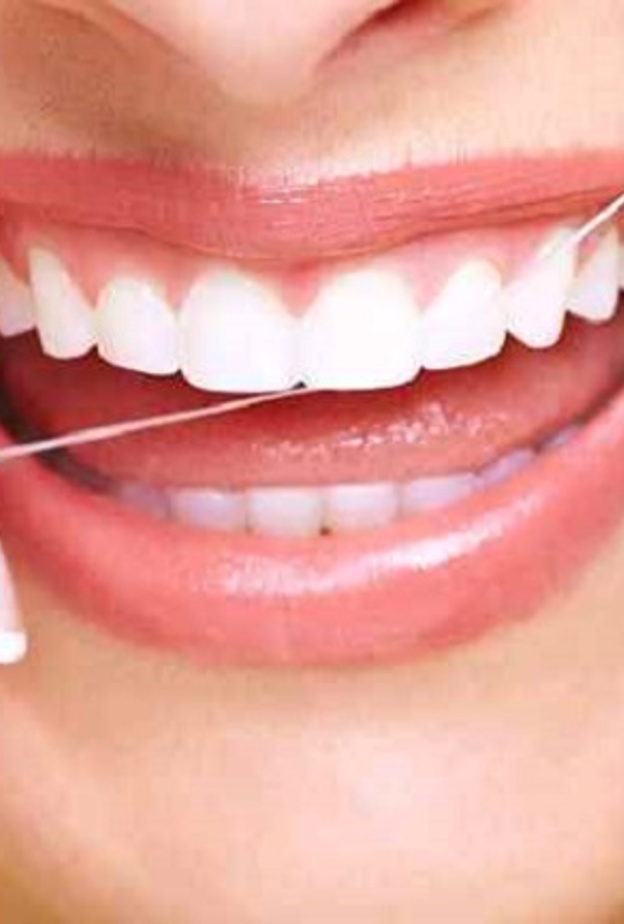  تنظيف الأسنان في رمضان