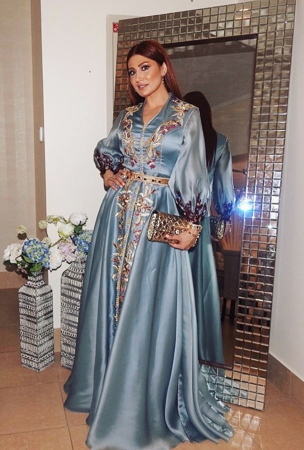 موضة القفطان الشرقي المزخرف من وحي ملابس هبى نور المحتشمة