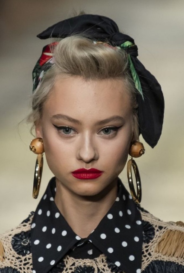 ابرز صيحات مكياج صيف 2020 معالايلاينر المجنح من Dolce & Gabbana